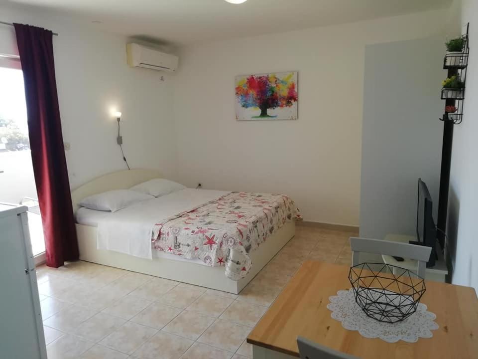 Apartmani Roko, Sevid Marina Εξωτερικό φωτογραφία